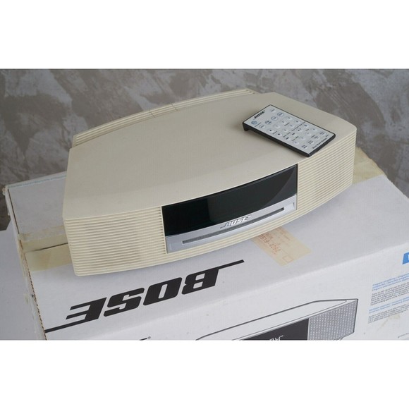 COPY - Excellent Bose Wave Music System AM/FM Radio CD Aux Player Cream AWRCC2 … - Picture 3 of 12
